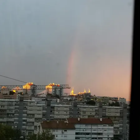 Forts Δωμάτια σε οικογενειακή κατοικία Lisboa