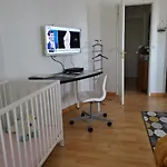 Проживание в семье Forts